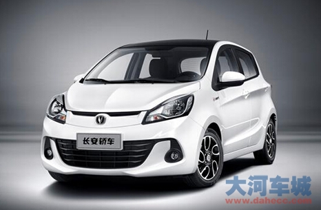 2015款奔奔全系直降0.65万