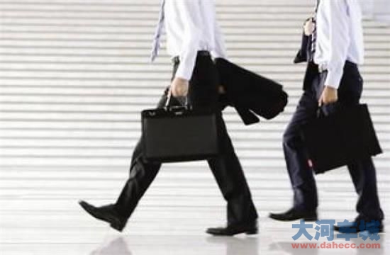 回归汽车本质 带着冷思