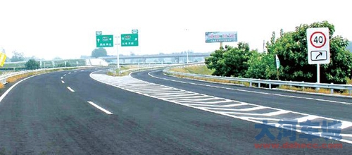 郑民高速全线建成通车