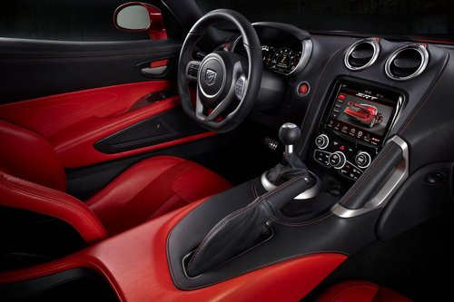 2013款道奇蝰蛇SRT 搭V10引擎/纽约发布