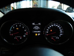 jeep吉普 吉普(进口) 大切诺基(进口) 2011款 3.6 豪华导航版