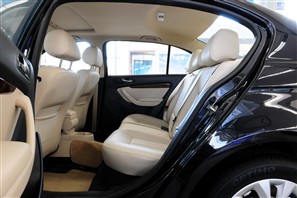 大众 上海大众 朗逸 2011款 1.6L 自动品轩版