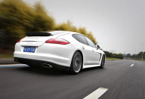 V6亦精彩  试驾保时捷Panamera 3.6L