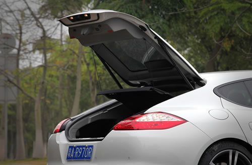 V6亦精彩  试驾保时捷Panamera 3.6L