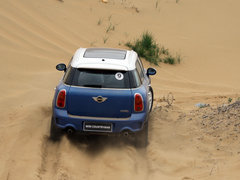 MINI  MINI COUNTRYMAN