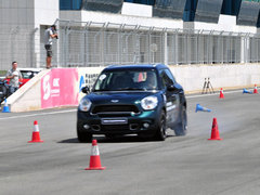 MINI  MINI COUNTRYMAN