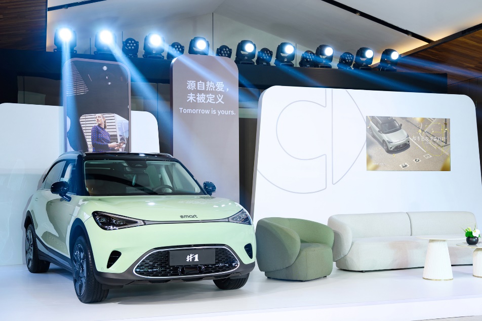 网传电动smart订车APP被挤