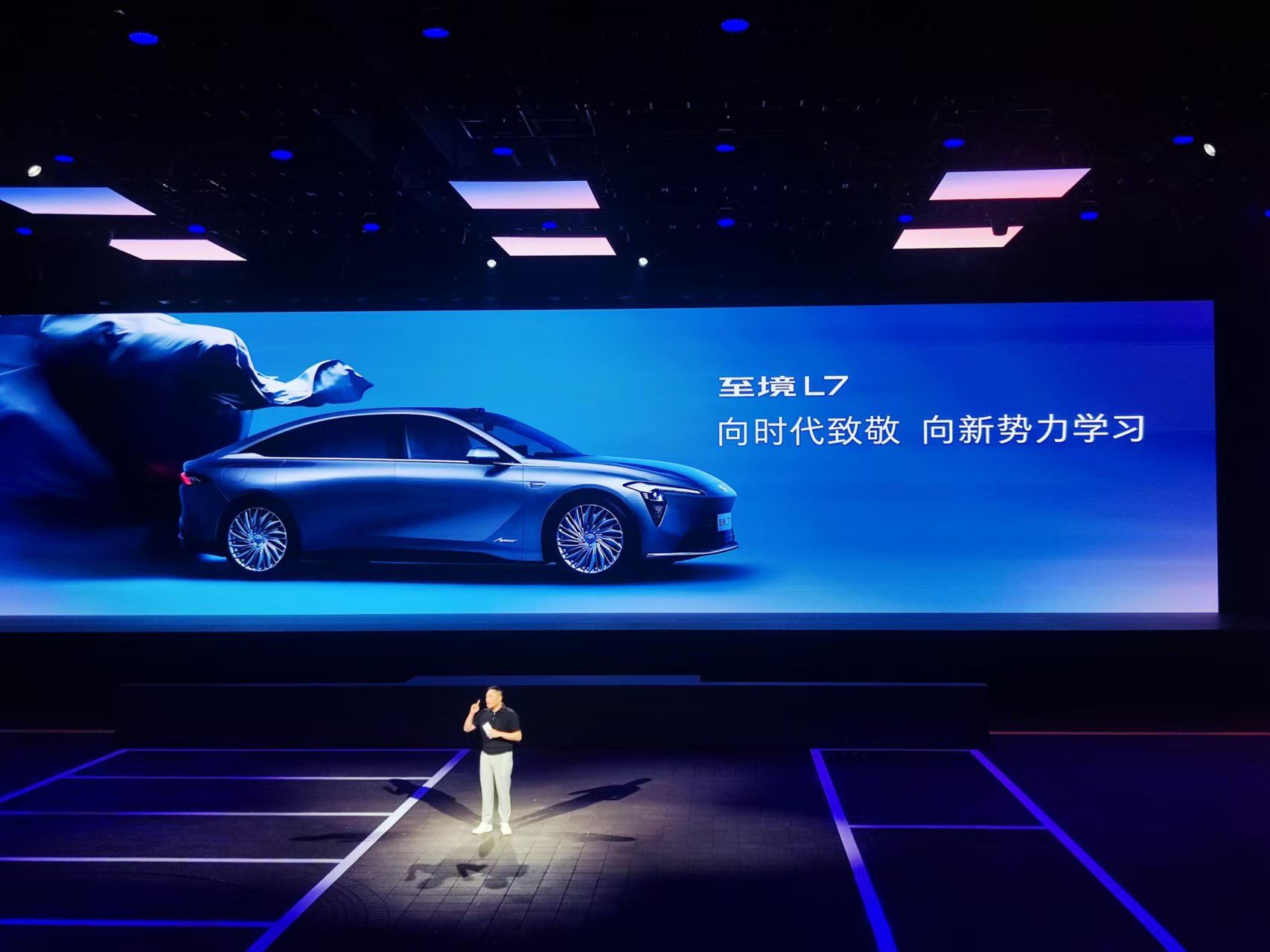 发布会现场测试智能泊车