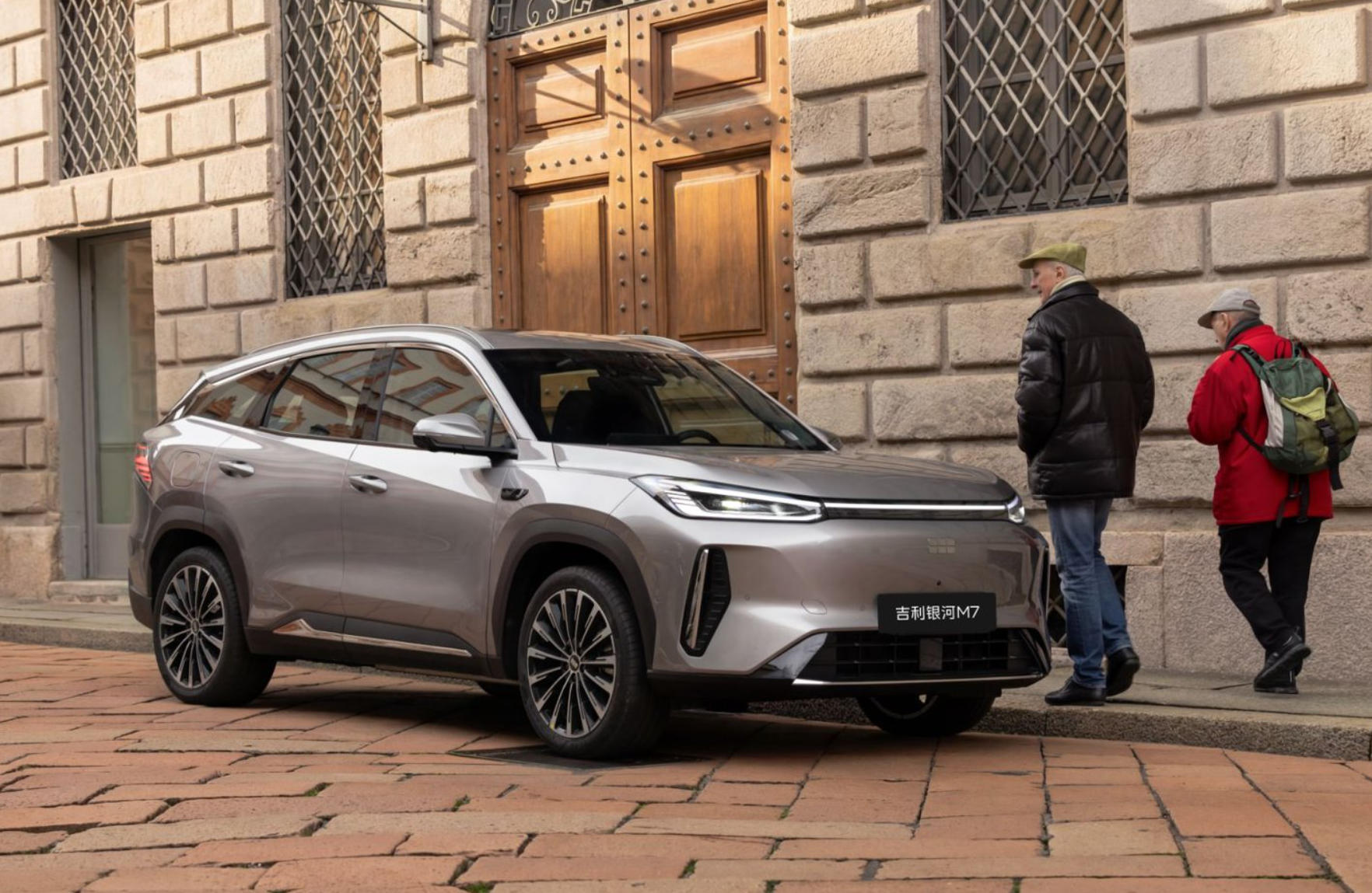看完新出的吉利银河M7，