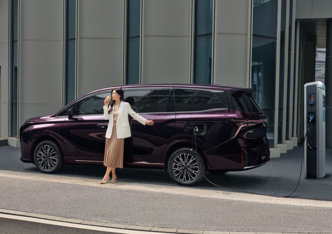 都在喊“豪华平权”，为